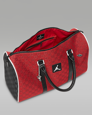 ★人気★ NIKE★JORDAN エアジョーダン Duffle Baｇ Amazon.com | Jordan Monogram Bag Anthracite Code MA0759-G9Q